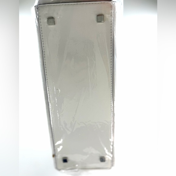 MICHAEL KORS Laila Medium Signature Logo Satchel  Color White/Allum - Picture 7 of 8